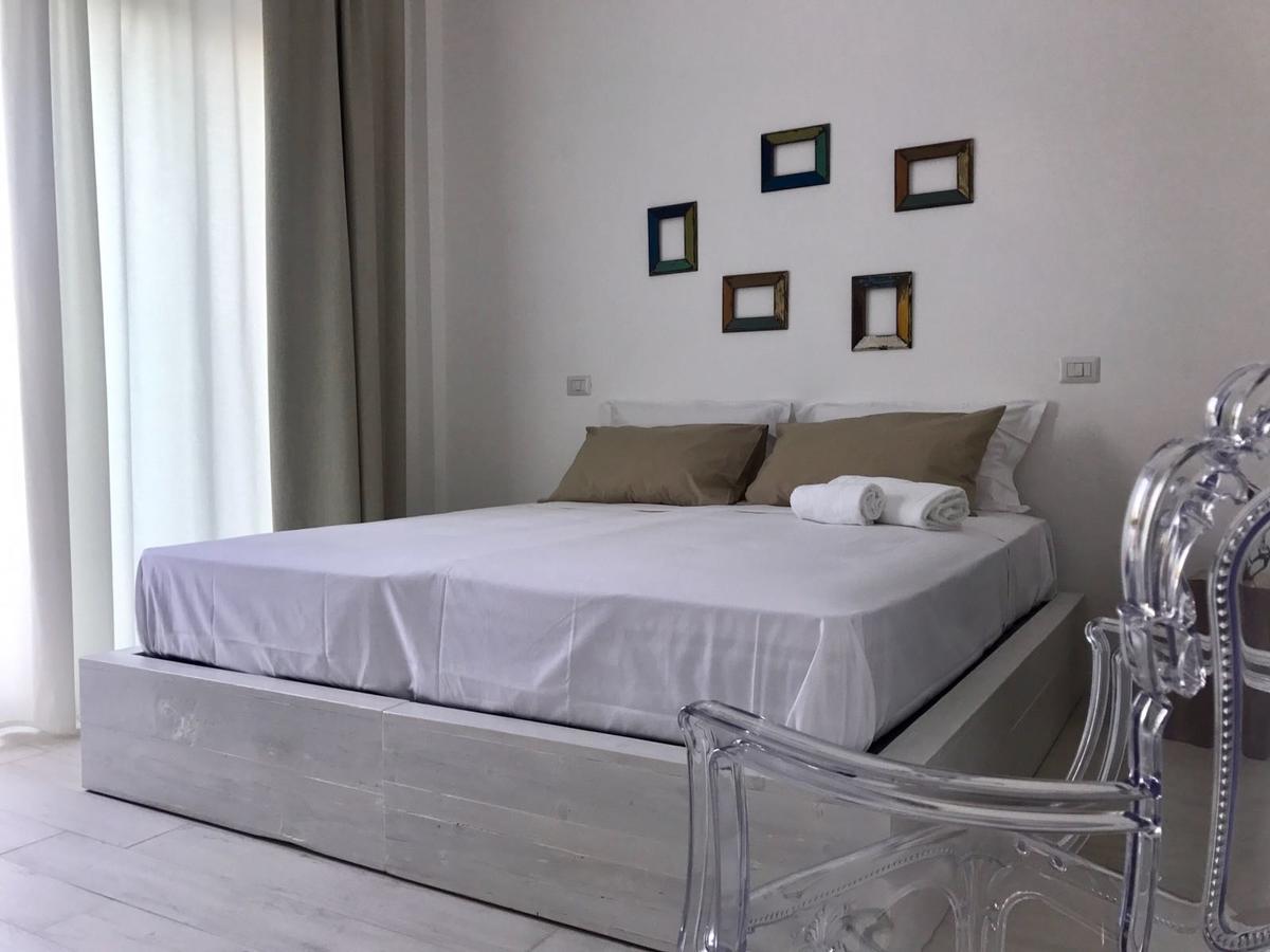 Le Stanze Di Meli Bed & Breakfast Palagianello Bagian luar foto